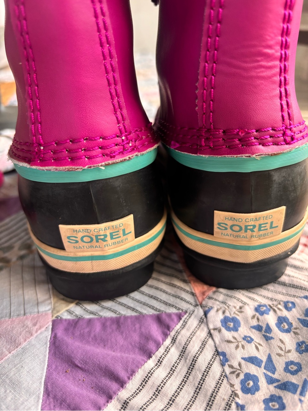 Sorel Girl’s Hot Pink and Teal Waterproof Winter Rain Snow Boots - Picture 4 of 8